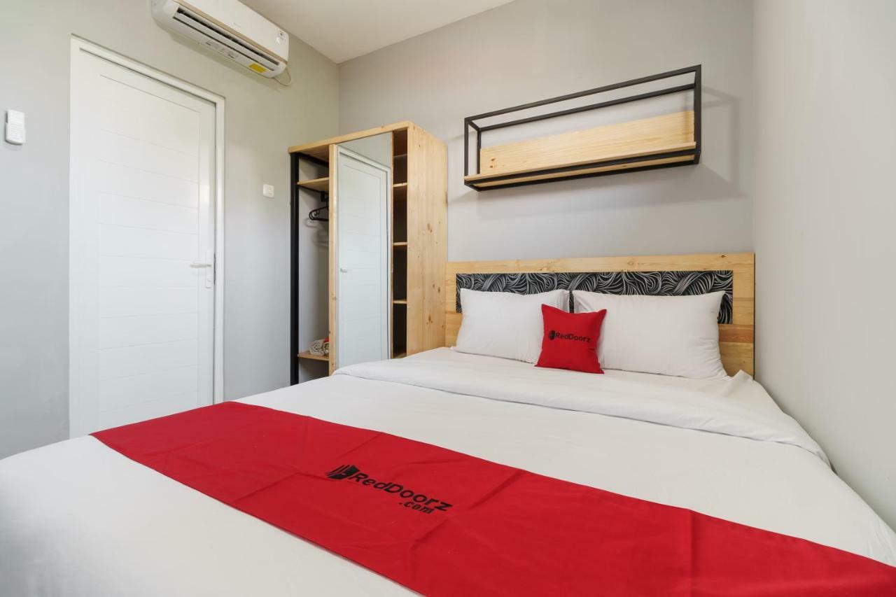 Hotel Reddoorz Near Plaza Atrium Senen Jakarta Exteriér fotografie