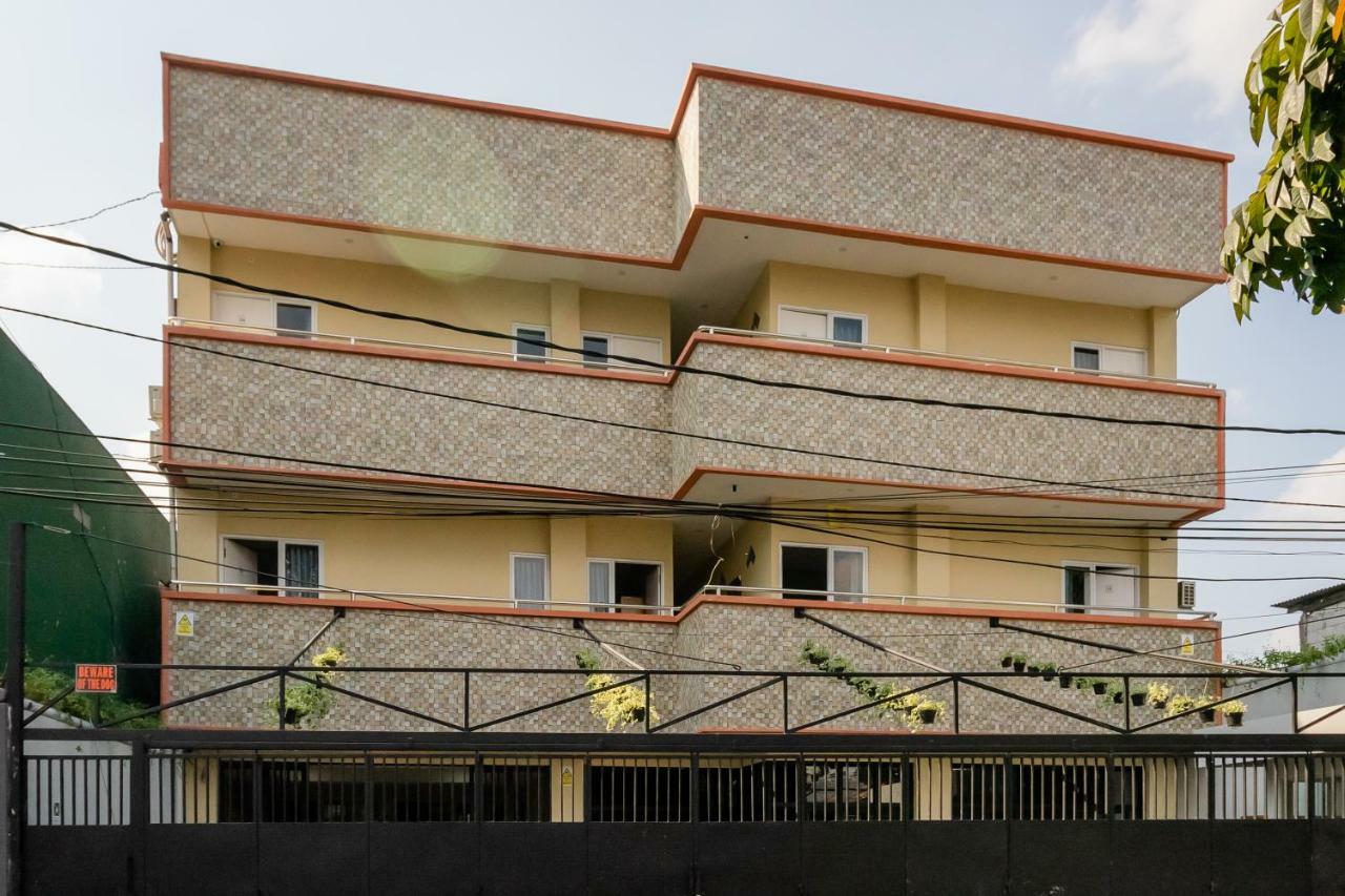 Hotel Reddoorz Near Plaza Atrium Senen Jakarta Exteriér fotografie