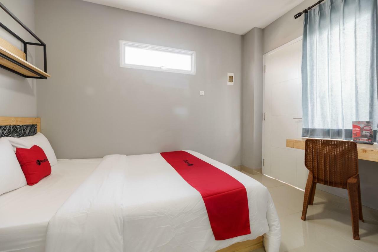 Hotel Reddoorz Near Plaza Atrium Senen Jakarta Exteriér fotografie