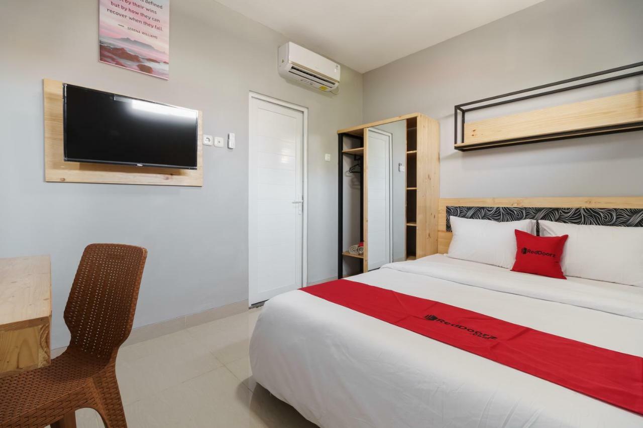 Hotel Reddoorz Near Plaza Atrium Senen Jakarta Exteriér fotografie